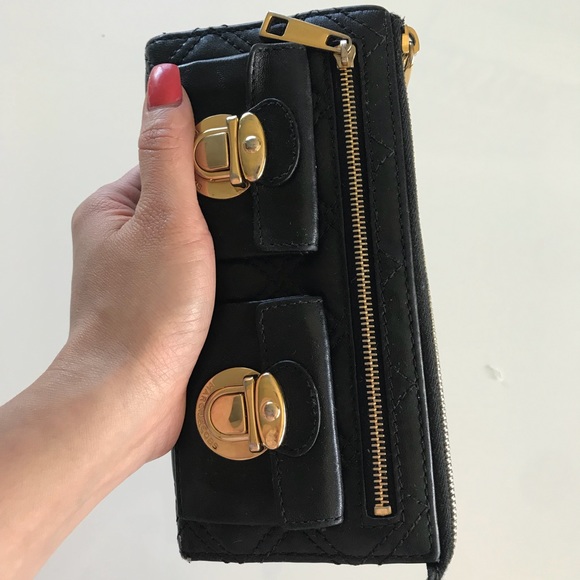 Marc Jacobs Quilted Wallet - Picture 8 of 8
